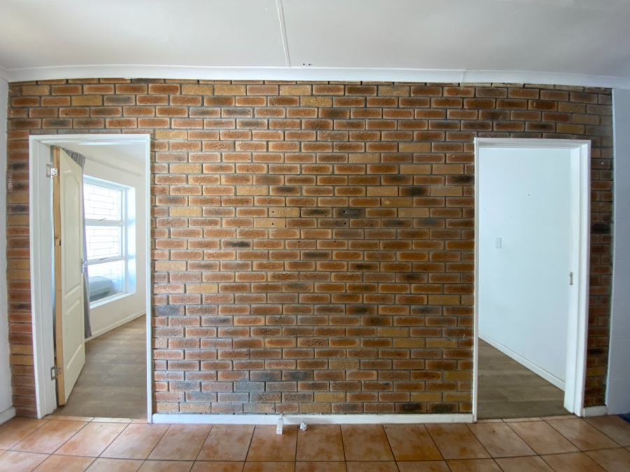 2 Bedroom Property for Sale in Table View Western Cape